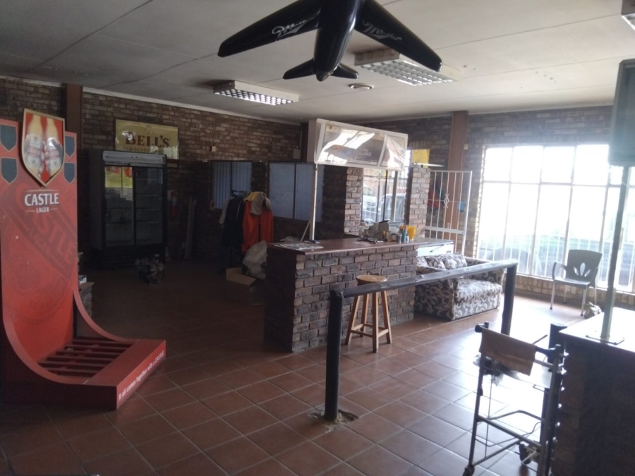 Commercial Property for Sale in La Hoff North West